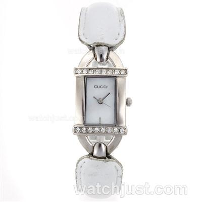 Gucci 6800 Series Diamond Bezel with White Dial-Lady Size