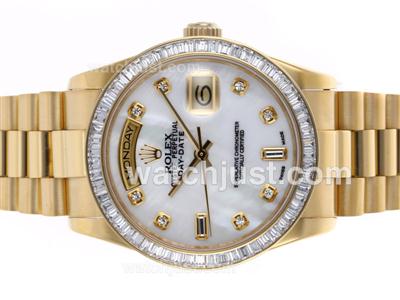 Rolex Day-Date Swiss ETA 2836 Movement Full Gold CZ Diamond Bezel with MOP Dial-Same Structure as Swiss Version-High Qu