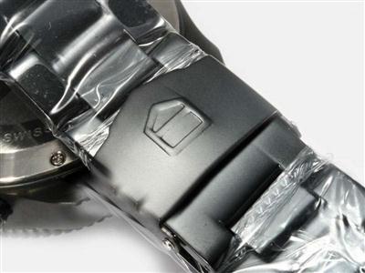 Tag Heuer Carrera White Dial-Rubber Strap Replica Watch TAG7556